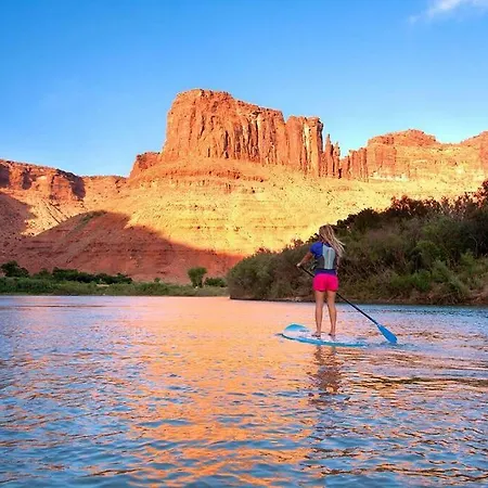 6A Family Friendly Redcliff Condo Pool & Hot Tub Moab Exterior photo